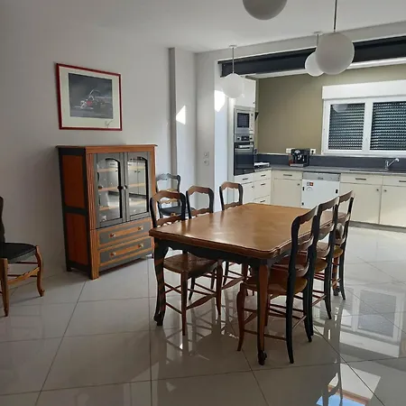 Vakantiehuis Maison Au Bord De L'eau En